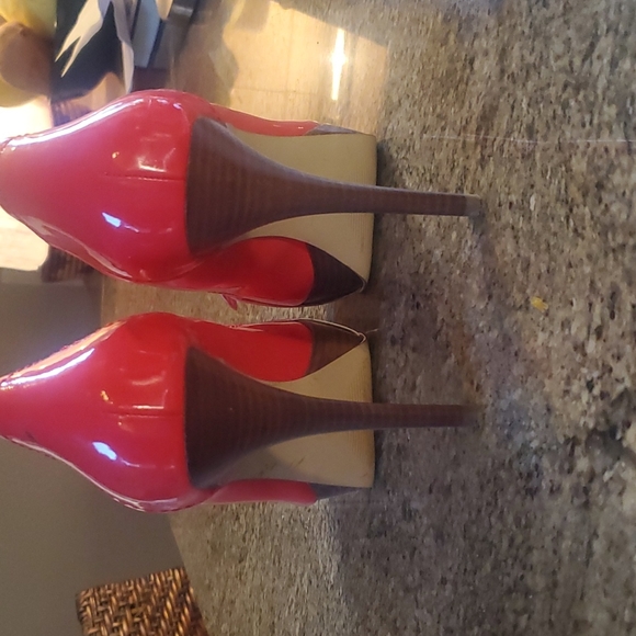 Guess heels size 8 - Picture 3 of 4